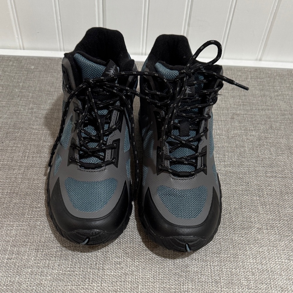 Bass Black and Blue Women’s Winter Boots